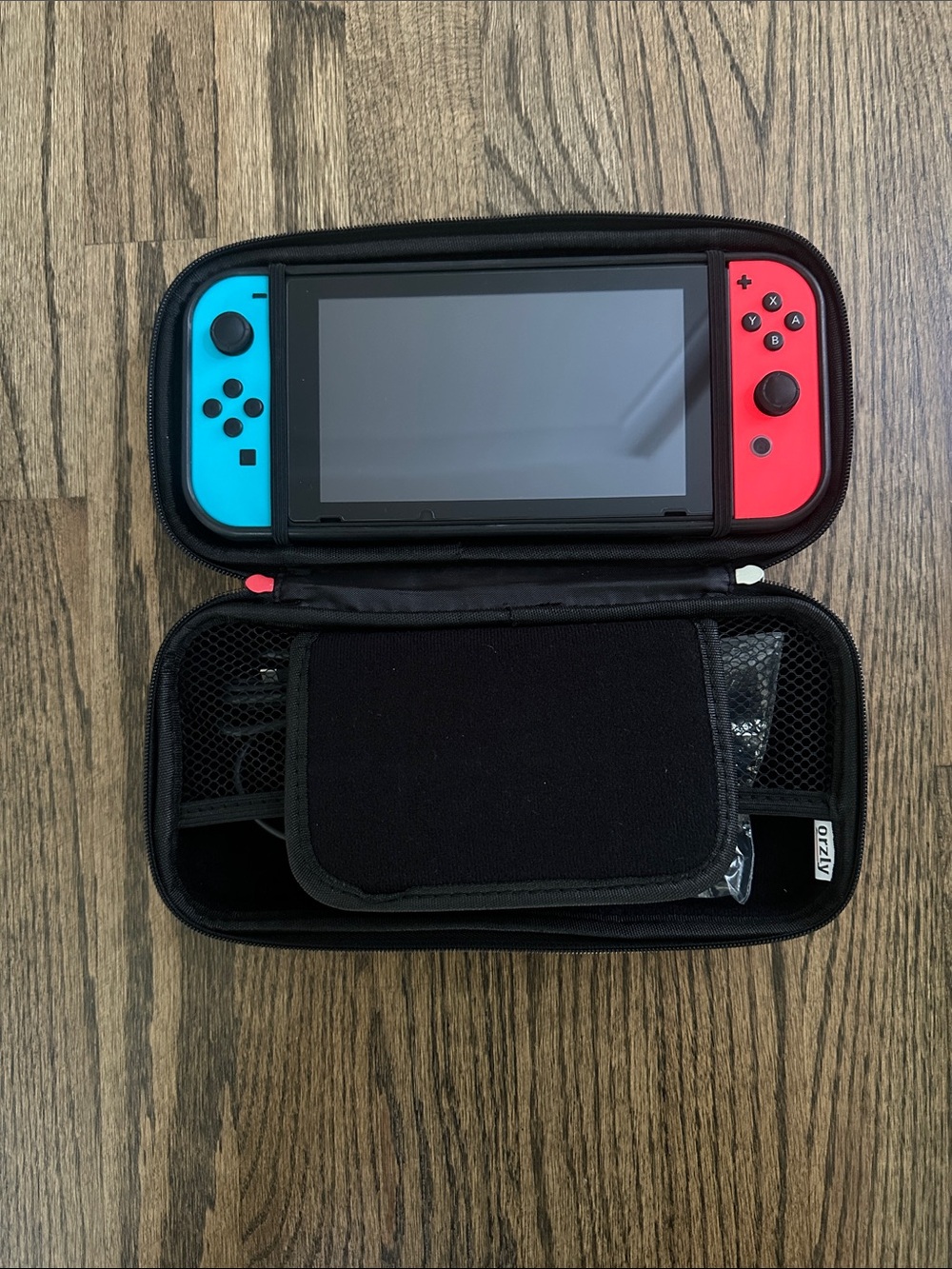 Nintendo Switch Bundle - Picture 7 of 8